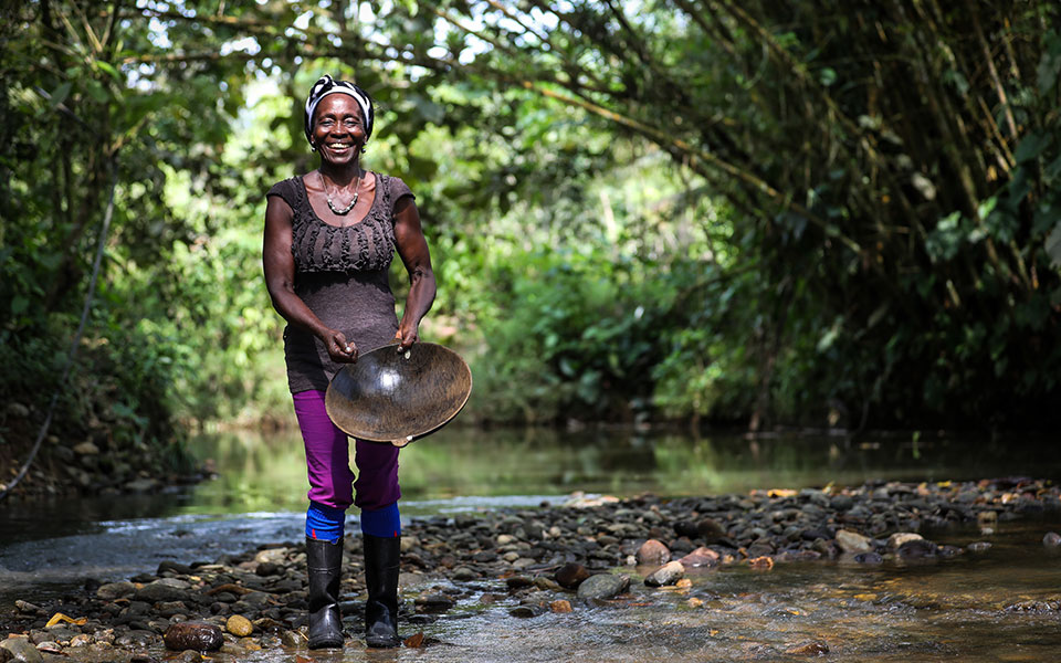 the-barequeros-traditional-alluvial-mining-cesar-nigrinis--minenergia-5