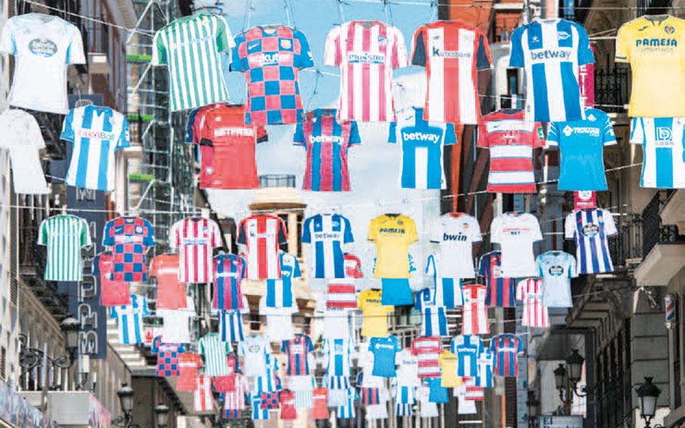 gkat_18_1106_page_1_image_000211