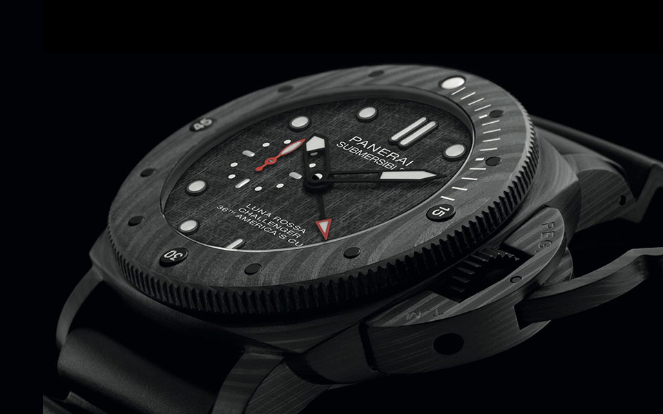 panerai-luna-rossa-challenger-submersible-47mm-pam01039-sihh-2019-1