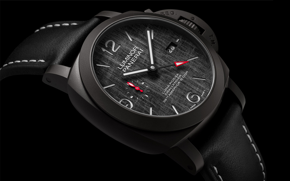 panerai-sumbersible-lr-gmt-03