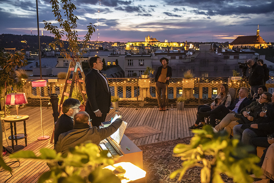 Να οργανωθούμε και εμείς