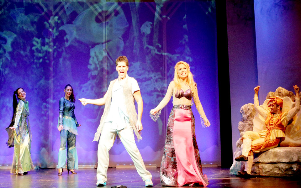 Προσκλήσεις για θεατρικές παραστάσεις και εργαστήρια στους «Ερευνητές»-4