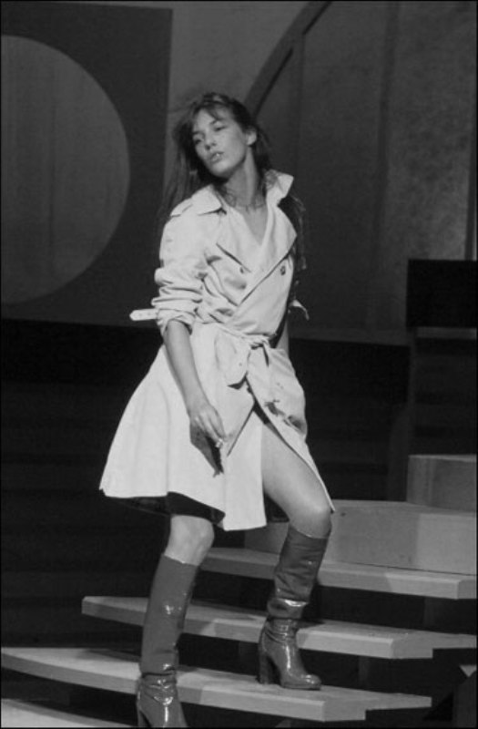 Τα must have της γυναικείας γκαρνταρόμπας εμπνευσμένα από τα μεγαλύτερα style icons!-8