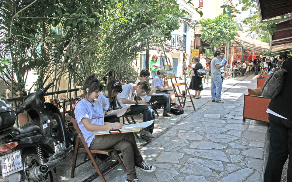 Ζωγραφίζουν, χορεύουν, γράφουν και είναι… σχολείο!-2