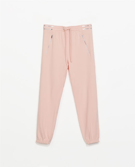 Το sportwear είναι τάση: Πως να φορέσεις τη φόρμα στη βόλτα σου-2