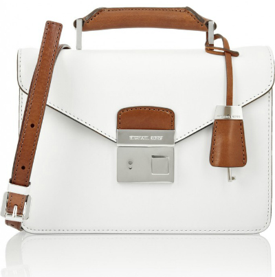 Boxy τσάντες: Η τάση που θα κάνει… θραύση φέτος το χειμώνα-4