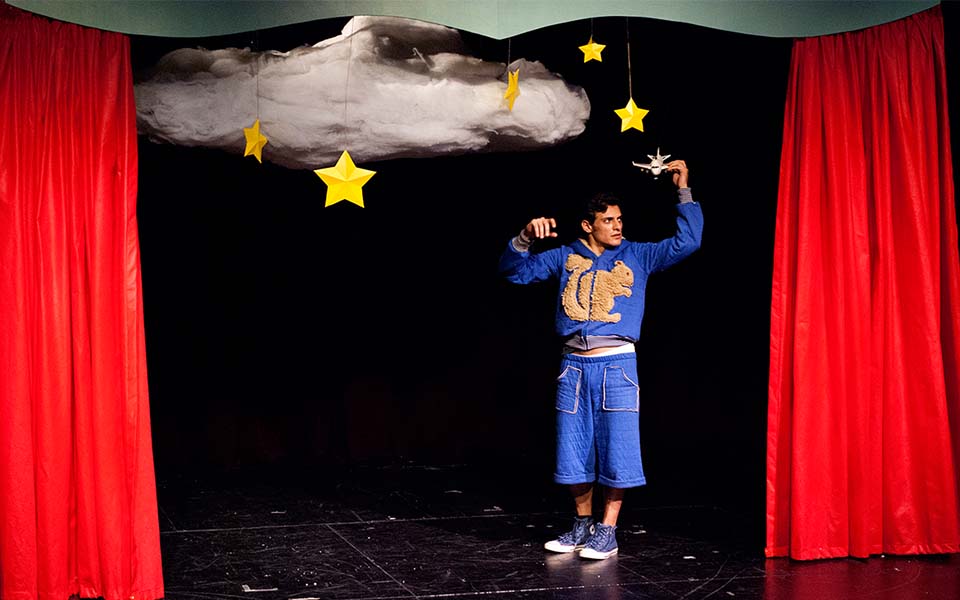 Κερδίστε προσκλήσεις για θέατρο-1