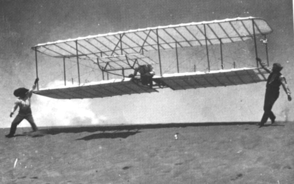 Πετάει, πετάει… το χάρτινο αεροπλανάκι-2