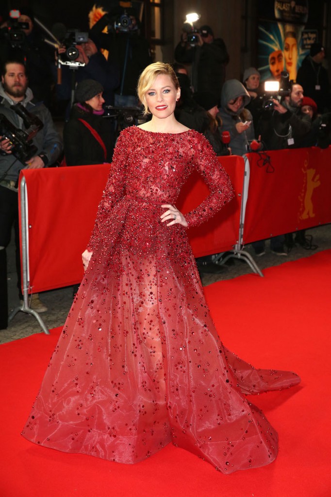 Οι λαμπερές εμφανίσεις των σταρ στα βραβεία BAFTA 2015-8