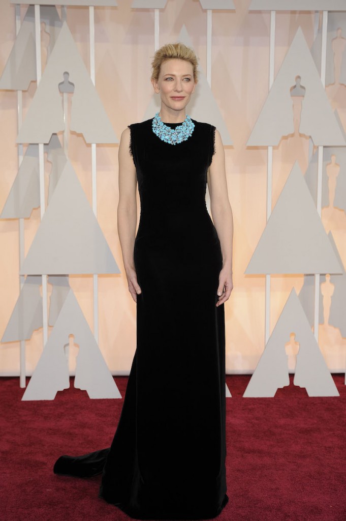 Oscars 2015: Οι λαμπερές εμφανίσεις των σταρ στο κόκκινο χαλί-10