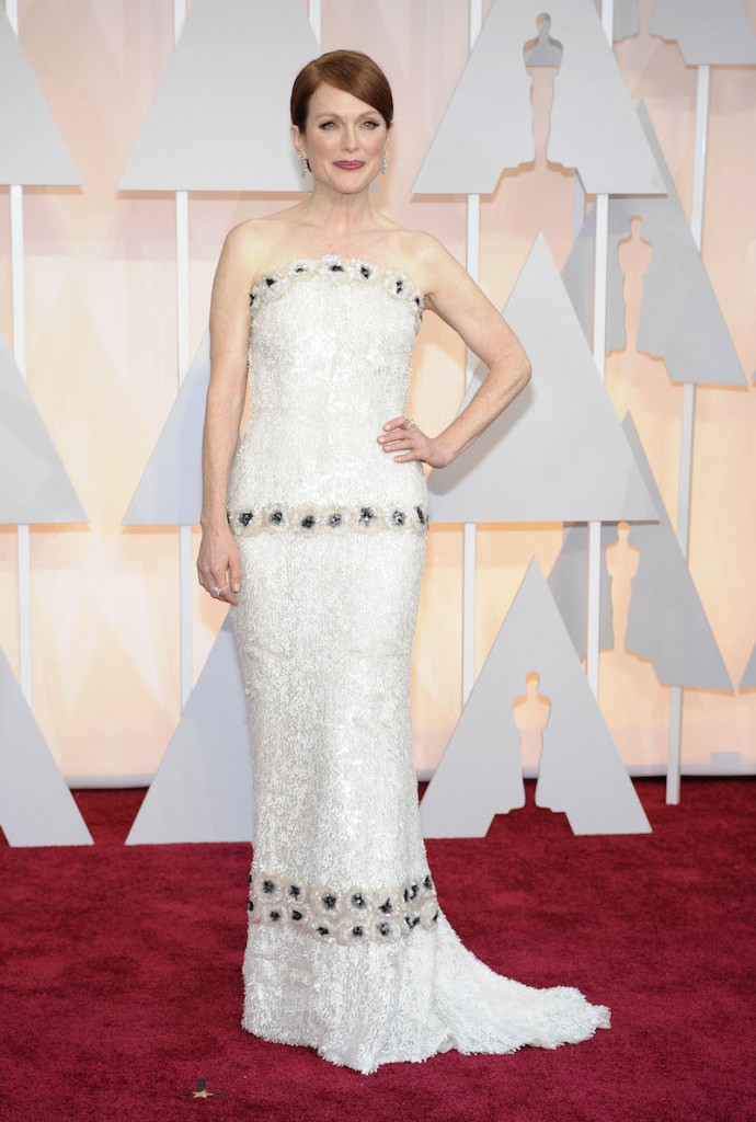 Oscars 2015: Οι λαμπερές εμφανίσεις των σταρ στο κόκκινο χαλί-9