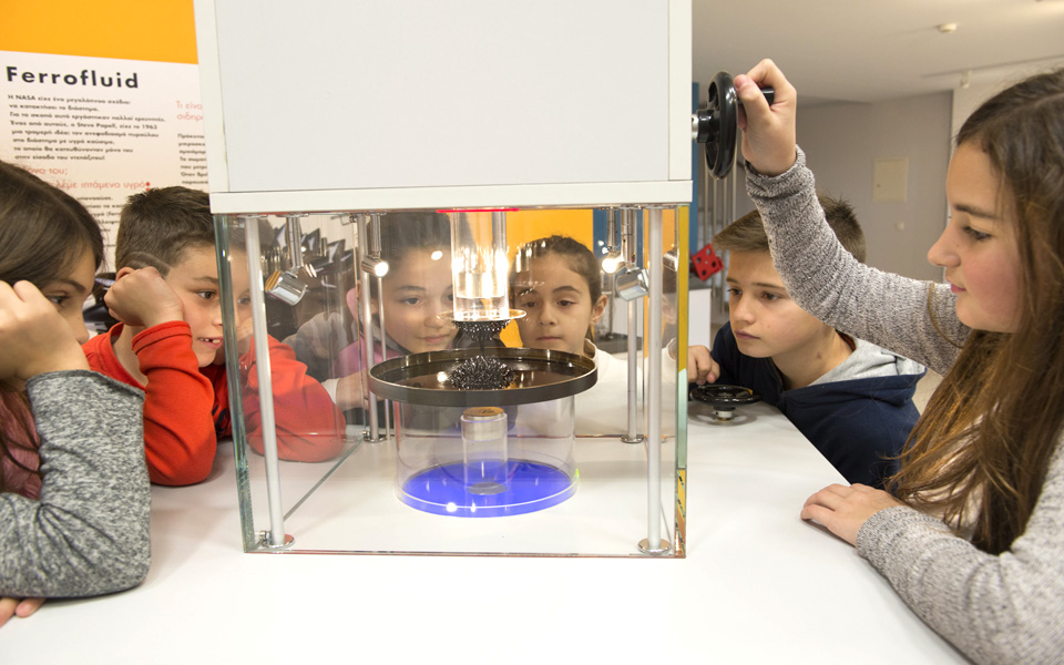 Προσκλήσεις για εργαστήρια-1