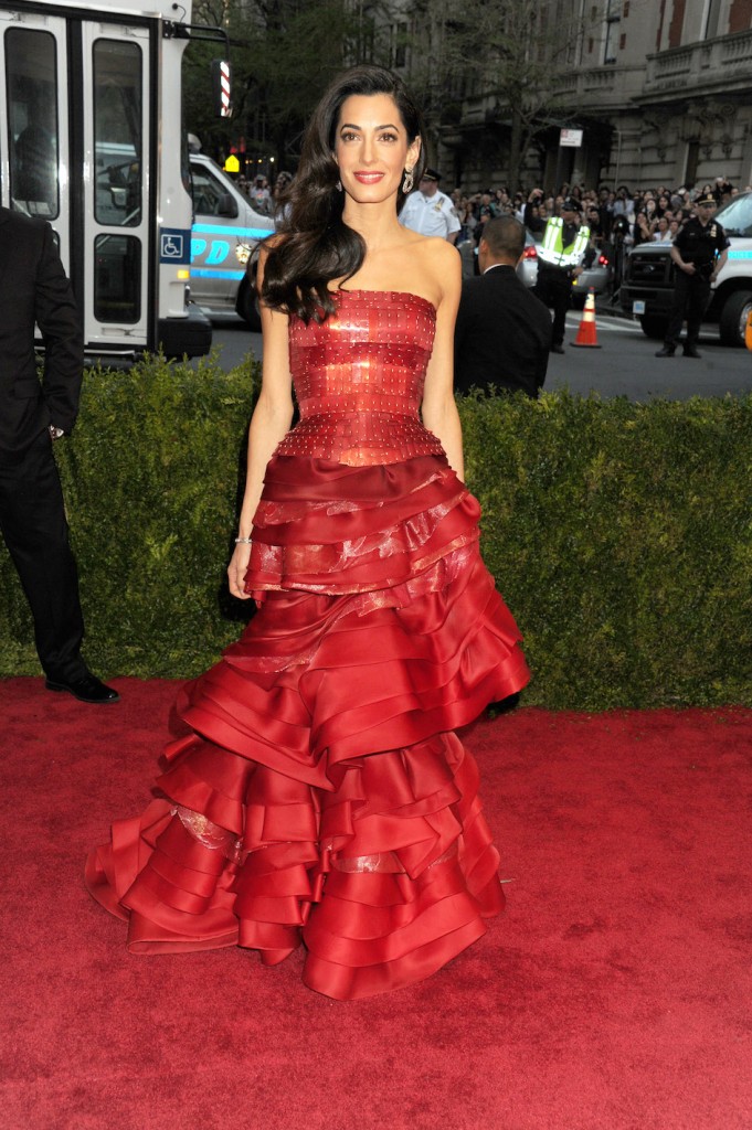 MET Gala 2015: Τα εντυπωσιακά looks στο κόκκινο χαλί-3