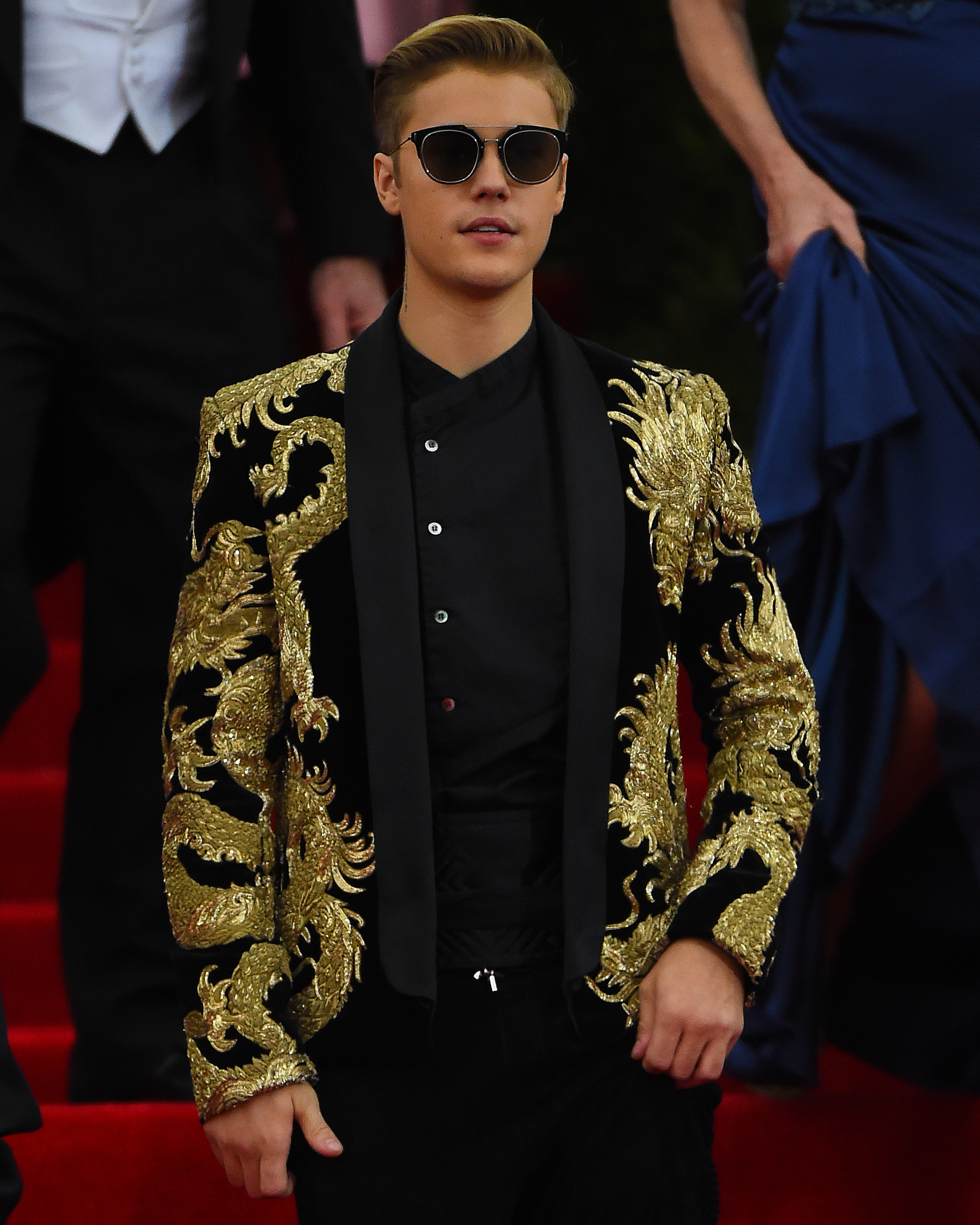 Anna Wintour: «Το φόρεμα της Rihanna δεν θα το ξεχάσει κανείς»-3