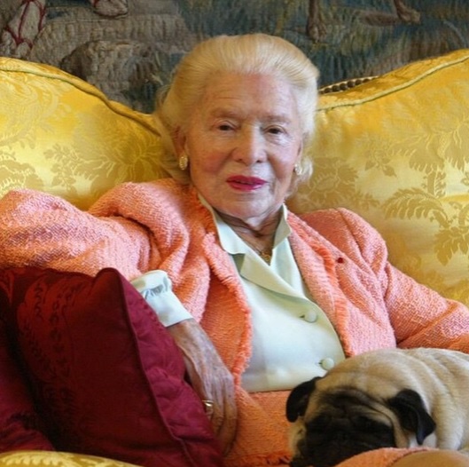 Αντίο, Madame Carven-1