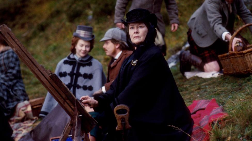 Judi Dench: «Δεν βλέπω τις ταινίες μου»-1