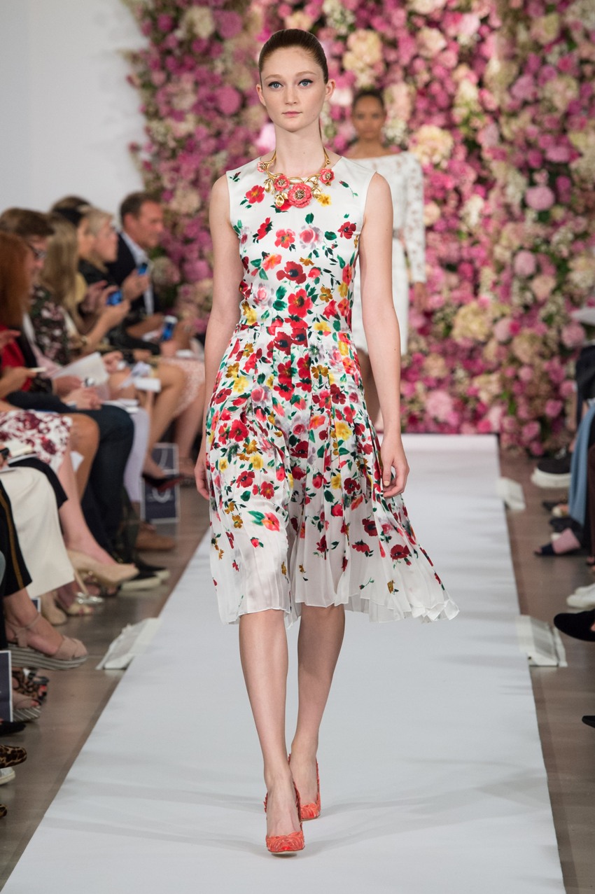 8 floral φορέματα για τις καλοκαιρινές εμφανίσεις σας-1