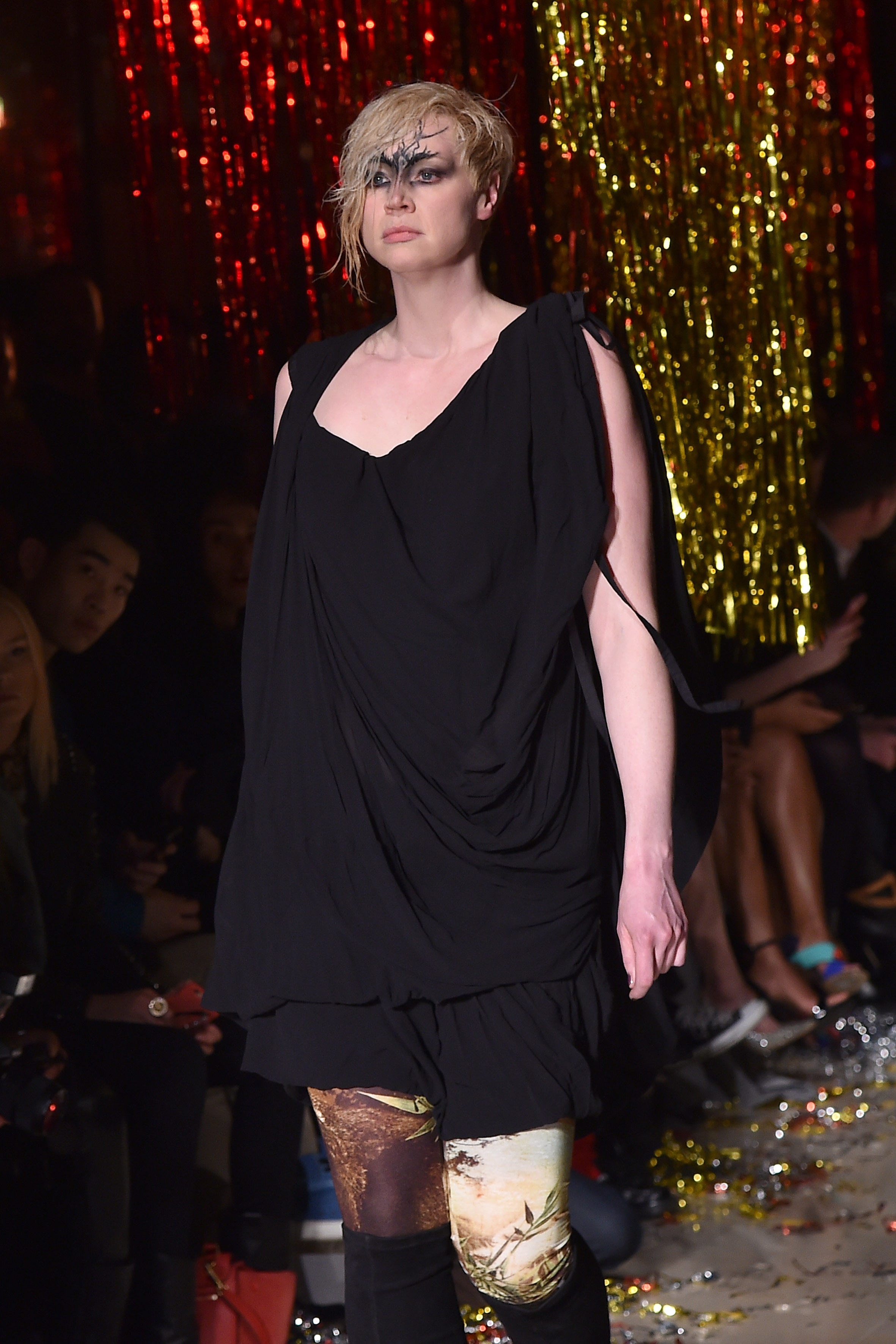 Gwendoline Christie: Η νέα μούσα της Vivienne Westwood-3