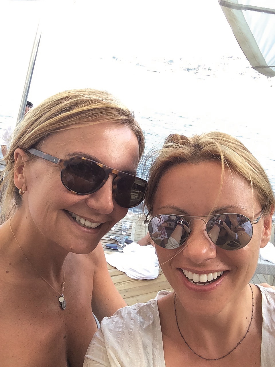 Σύρος: Any Given Moment-2