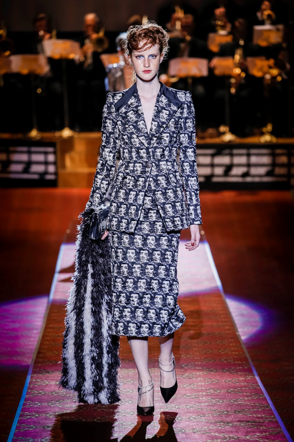 Marc Jacobs: Η εντυπωσιακή επίδειξη που ‘έκλεισε’ την Εβδομάδα Μόδας της Νέας Υόρκης-6