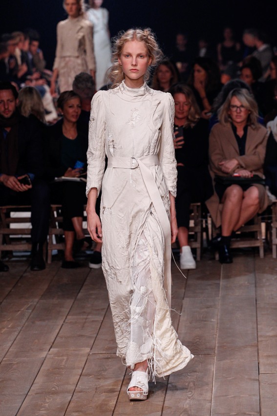 Alexander McQueen: Η νέα ρομαντική κολεξιόν-5