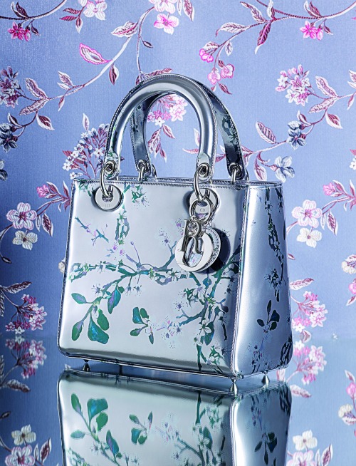 Μοναδικά: Όταν η μόδα συναντά την τέχνη-1