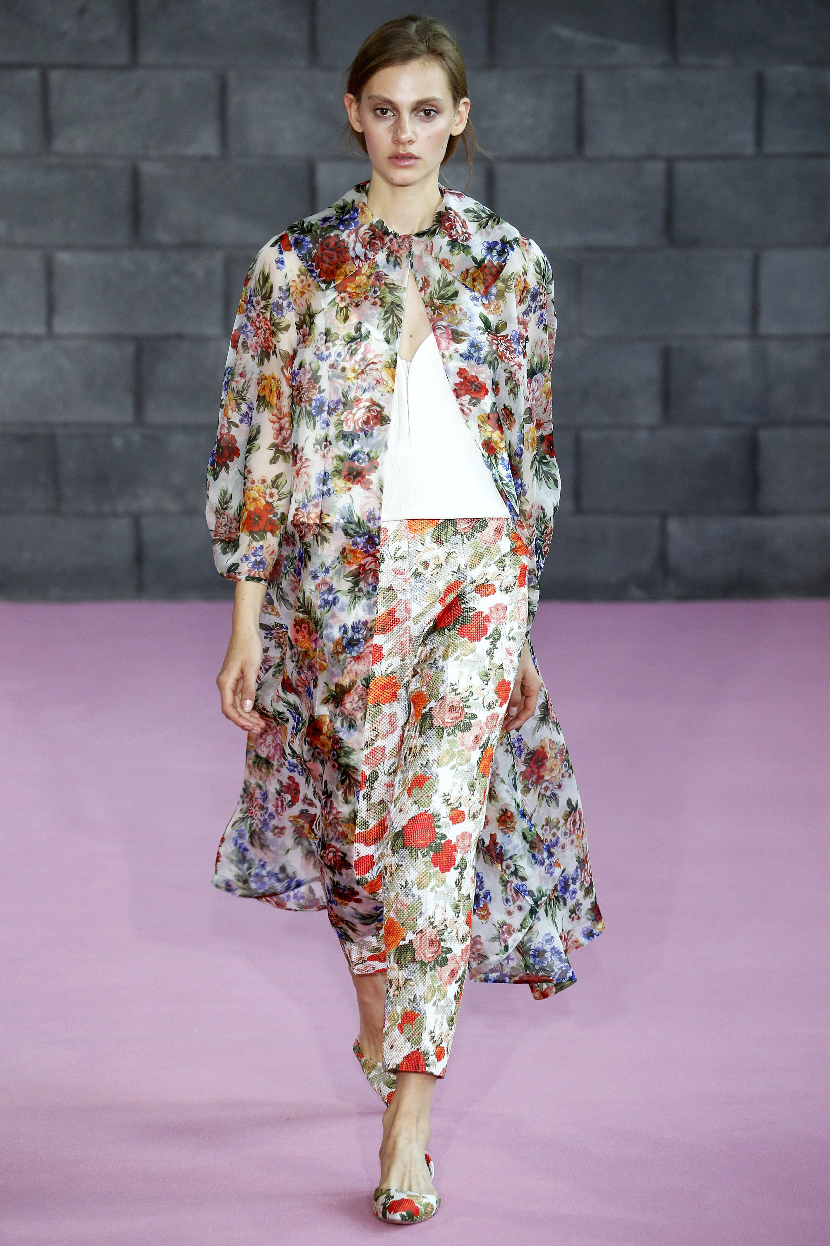 Φλοράλ παντελόνια: Με έμπνευση από την άνοιξη-1