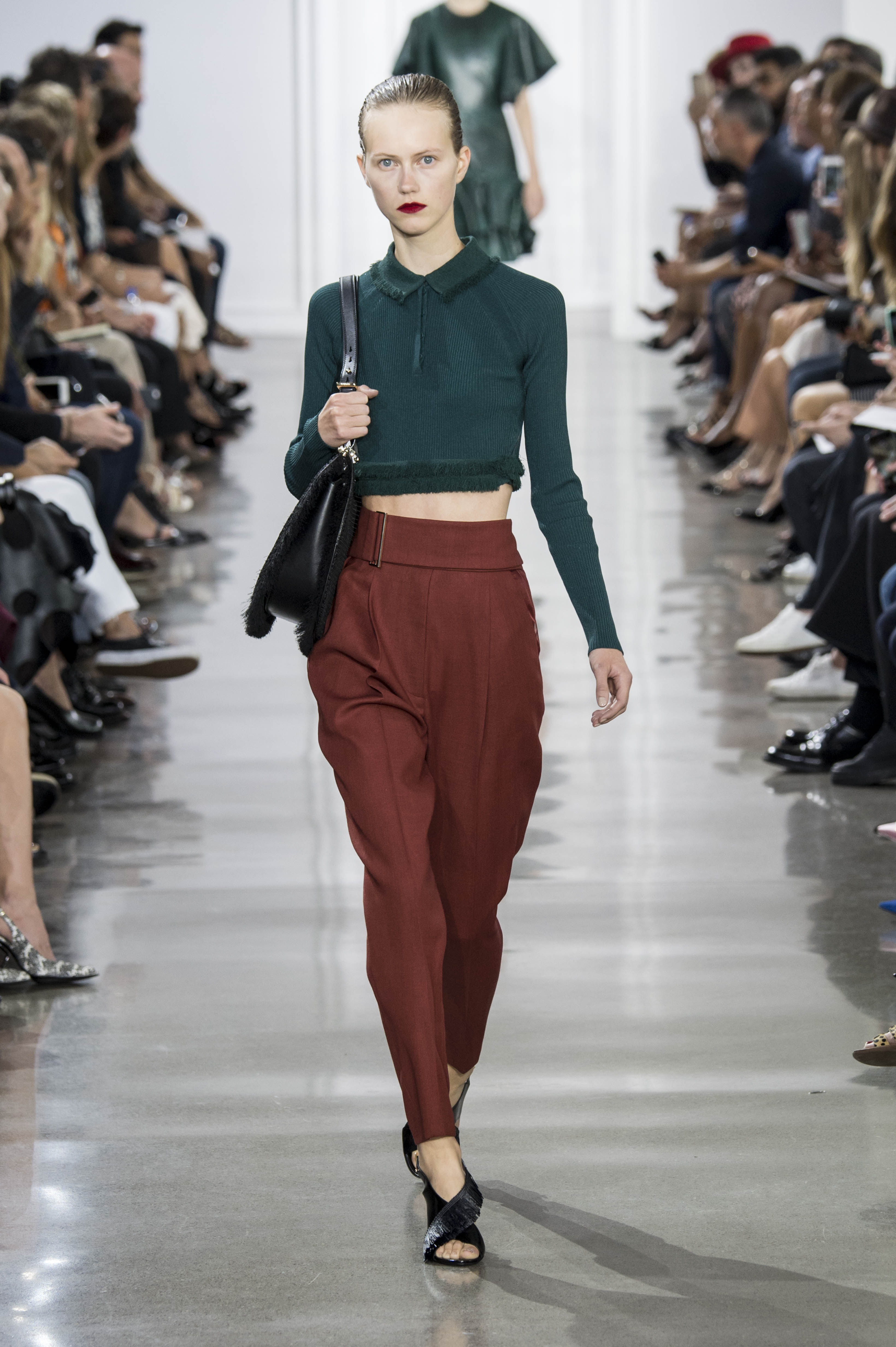 Κομψά παντελόνια για στιλάτες εμφανίσεις-1