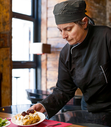 “Ευ Ζην” στην Ερμούπολη: Τροφή για σκέψη και τέρψη-1