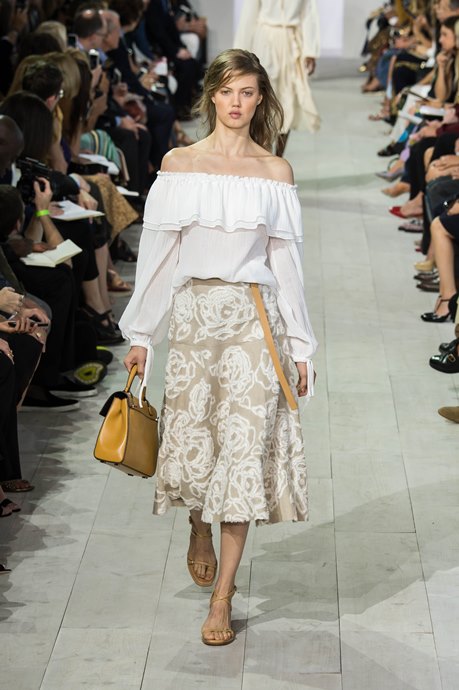 Midi φούστες που κερδίζουν τις εντυπώσεις-1