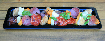 The James Joyce Irish Pub: αυθεντική παμπ στο κέντρο της Αθήνας-1