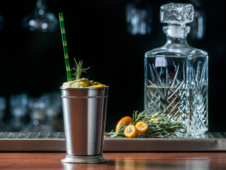 Feedέλ: ταβέρνα απ’ το μέλλον-2