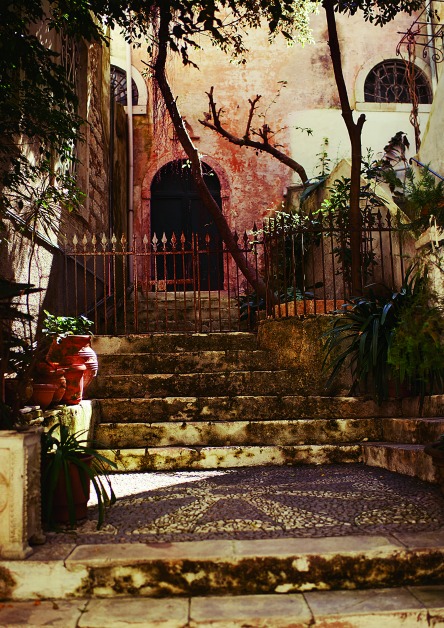 Τα φτερά του μύθου-6