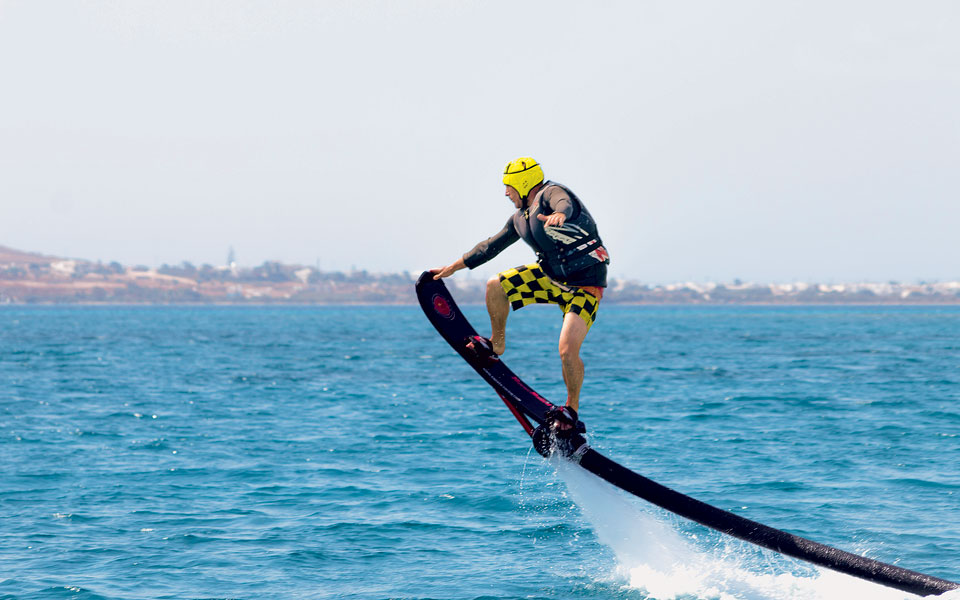 Αφιέρωμα: Σπορ θαλάσσης και αέρος 2-4