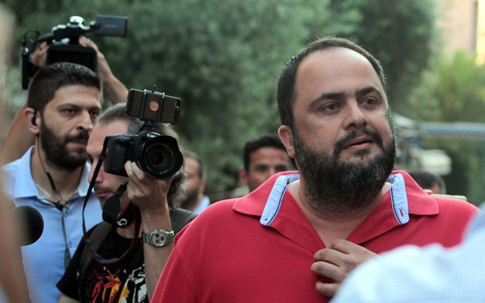 Εν μέσω φημών, σε εξέλιξη η δημοπράτηση των τεσσάρων τηλεοπτικών αδειών-3