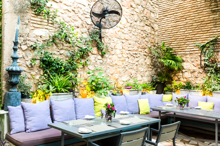 Κεραμεικός: Καφενεία, Michelin και ελληνική κουζίνα-4