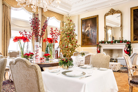 Λαμπερές εορταστικές εκδηλώσεις στα ξενοδοχεία Μεγάλη Βρεταννία & King George-1