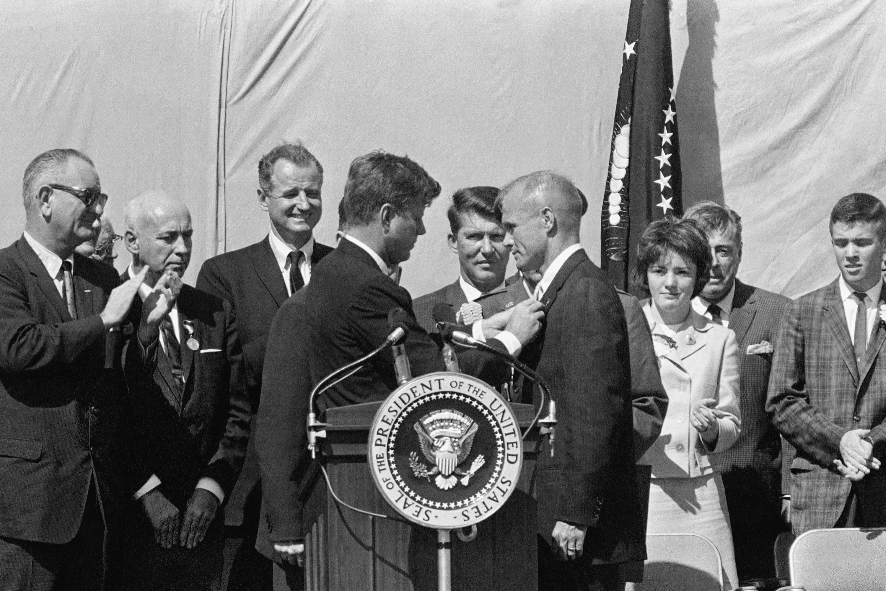 Flashback στην 23η Φεβρουαρίου-3