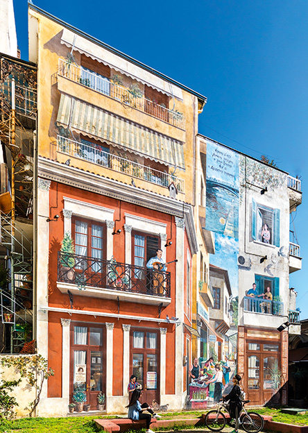 Στα Τρίκαλα στα δυο στενά-3