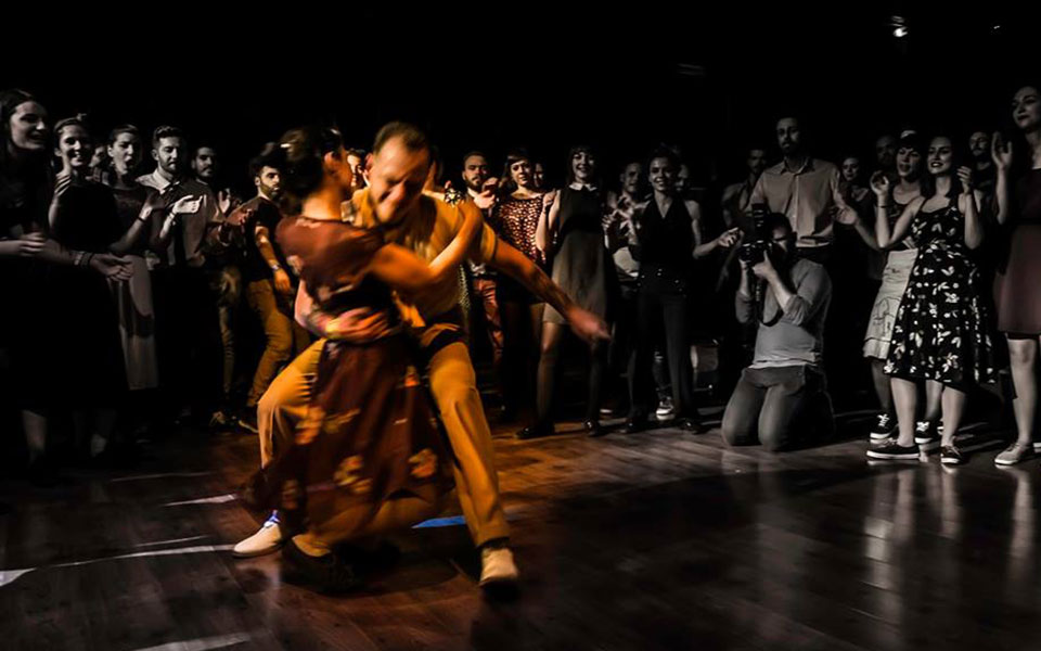 Η Aθήνα γυρίζει στα 50’s-2