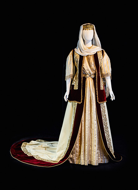 Καλαμάτα: Η υψηλή ραπτική της παράδοσης-4