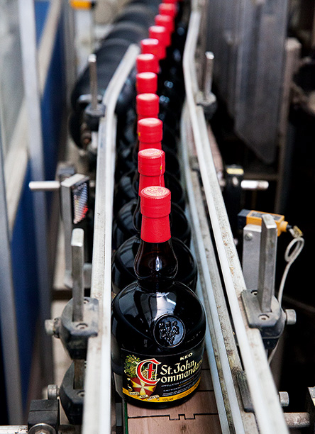 Κύπρος: Πίνε κρασί, νάσσεις ζωή-1