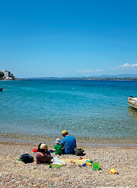 Σπέτσες. Κάτι τρέχει-2