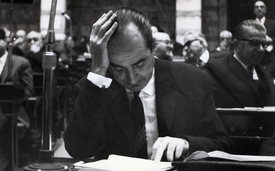 Κωνσταντίνος Μητσοτάκης: Οι σπουδές, η ενασχόληση με την πολιτική και η πρωθυπουργία-4