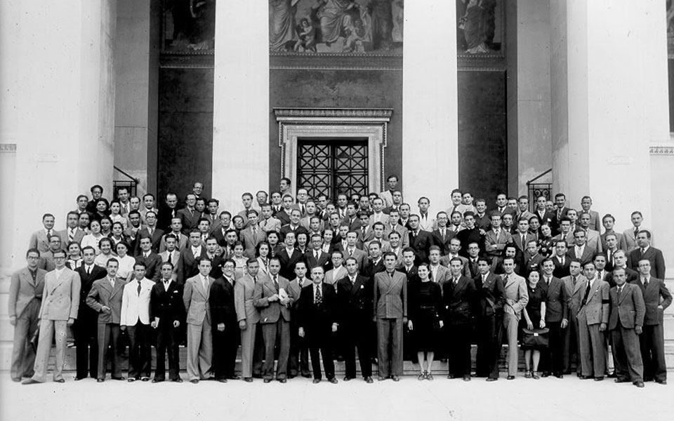 Κωνσταντίνος Μητσοτάκης: Οι σπουδές, η ενασχόληση με την πολιτική και η πρωθυπουργία-1