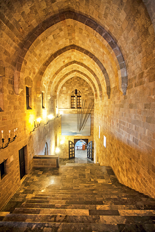 Ρόδος και των τουριστών, και των ιπποτών-1