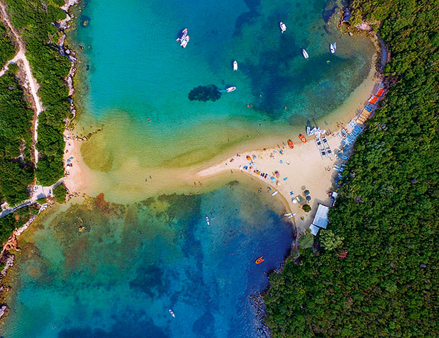 Σύβοτα: Eξωτικός κοσμοπολιτισμός-1
