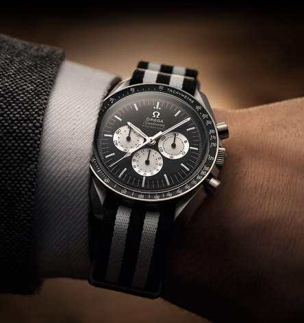 Τα πρώτα OMEGA «Speedy Tuesday» παραδίδονται στους ιδιοκτήτες τους-1