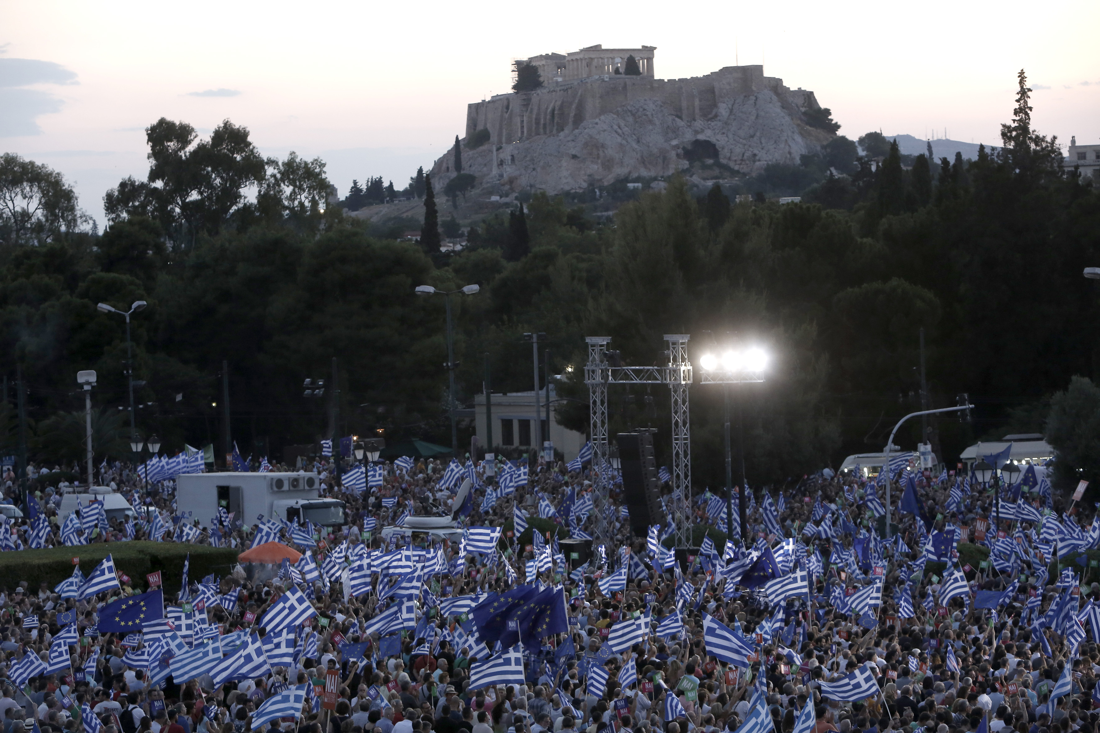 Δημοψήφισμα 2015: Οταν η Ελλάδα χωρίστηκε στα δύο-11