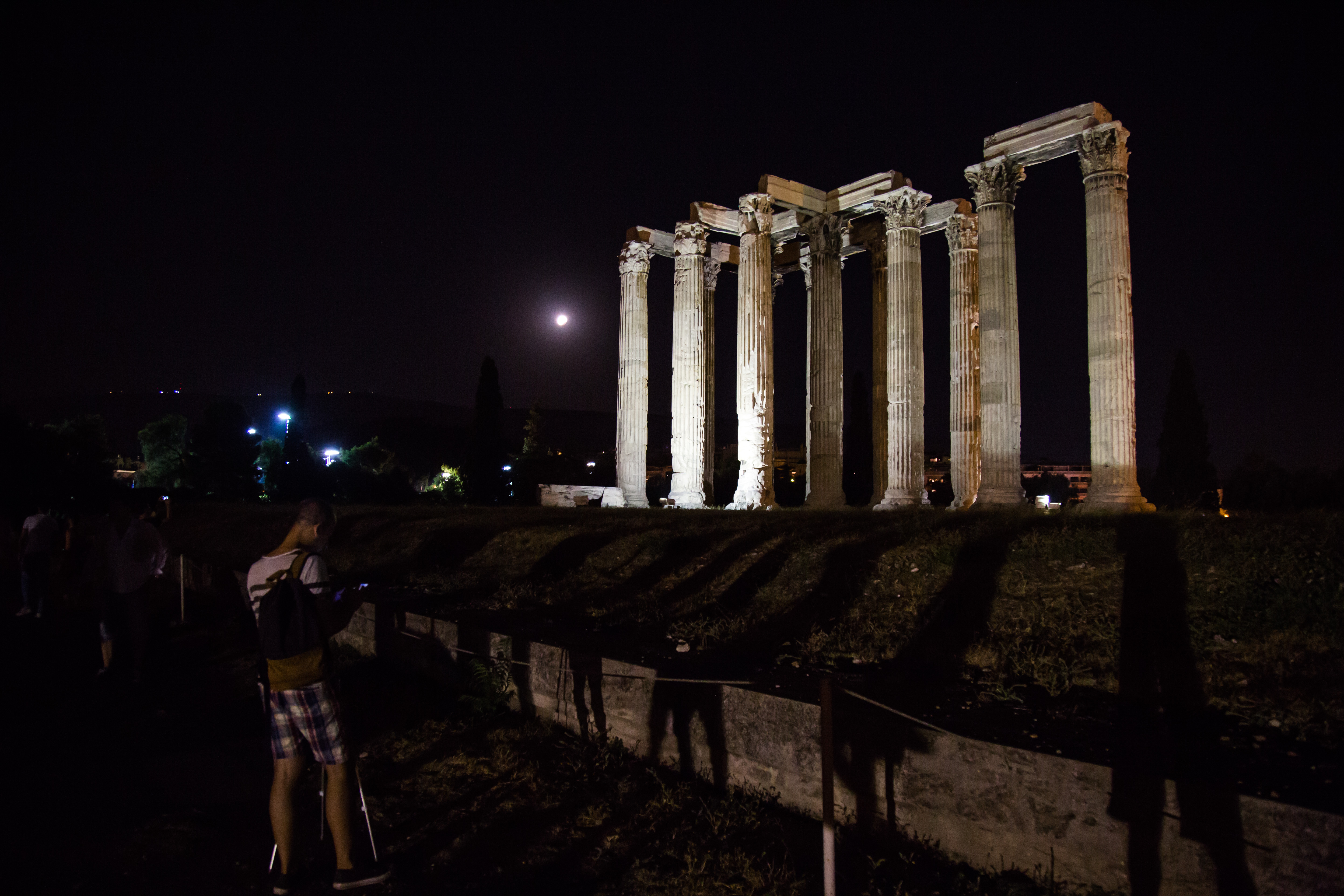 Πανσέληνος και έκλειψη Σελήνης δημιούργησαν ένα σπάνιο θέαμα (ΦΩΤΟ)-9